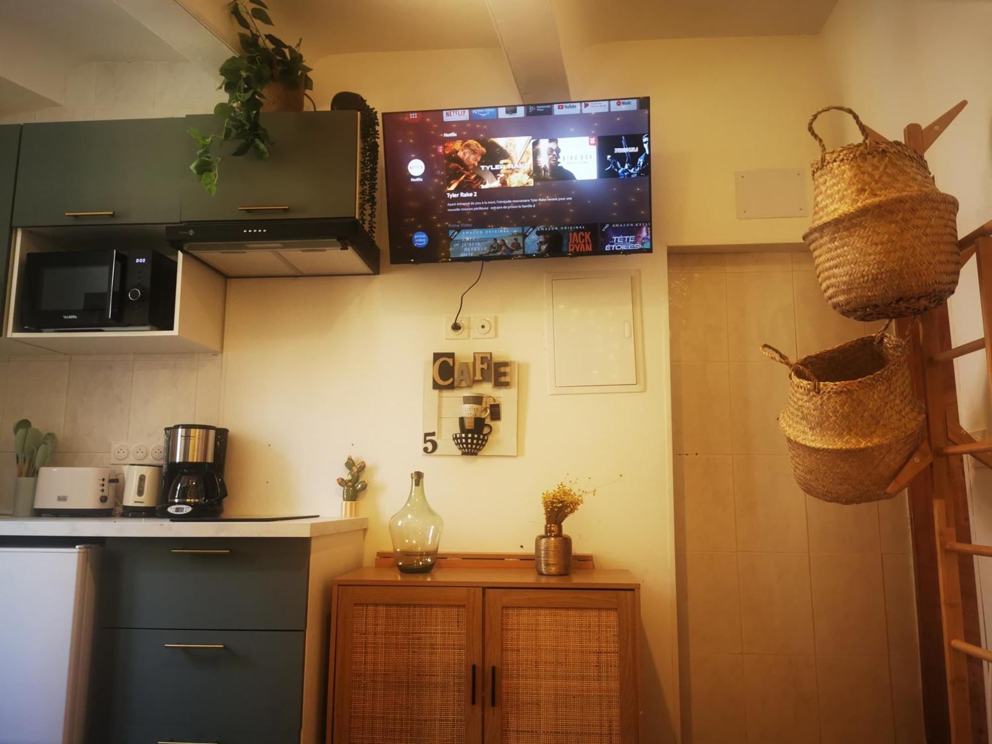 Le King & Suites Etoilees Gréoux-les-Bains Extérieur photo