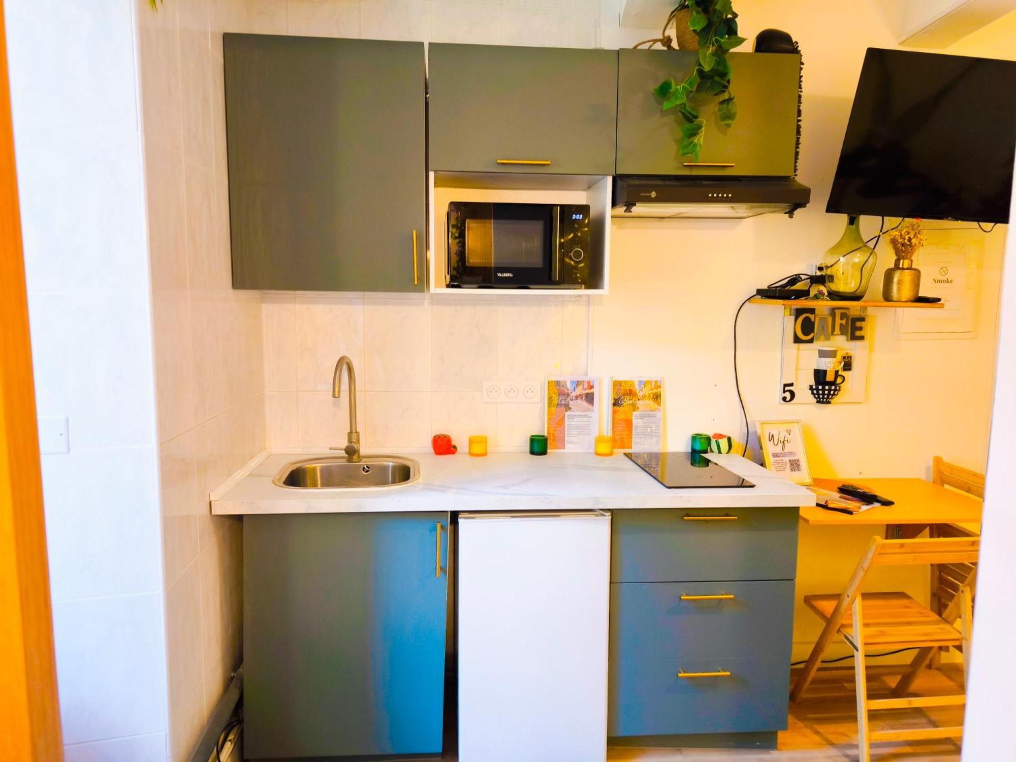 Le King & Suites Etoilees Gréoux-les-Bains Extérieur photo
